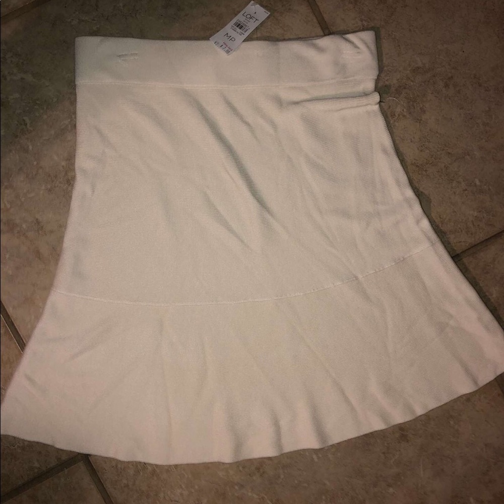 Loft cream skirt